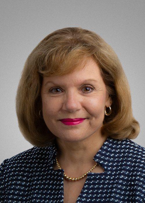 Claudia Teschky head shot