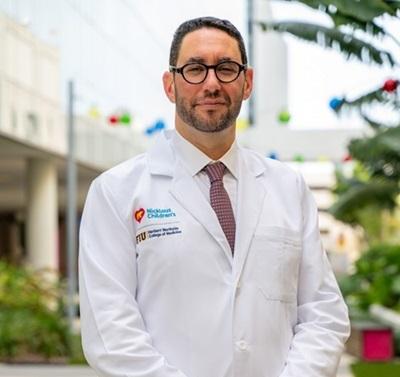 David-Kalfa-MD-Lifestyle-4